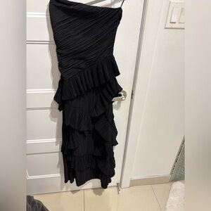 Black strapless dress (new)